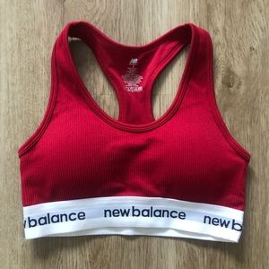 New balance sports bra (size small)